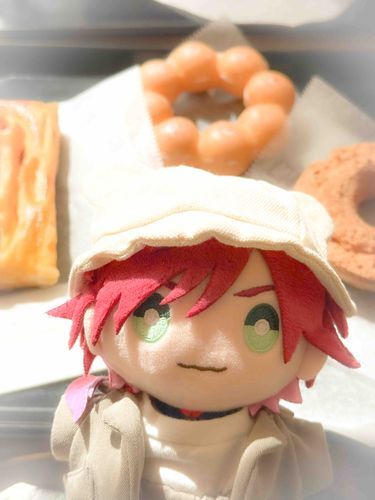 4周年おめでとう
ご褒美のドーナツだぞ〜🍩