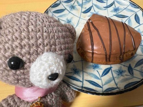 ミスド！🍩
栗のやつ！楽しみにしてたんだー！☺️
甘いひととき、幸せのコビングマ🐻✨☺️