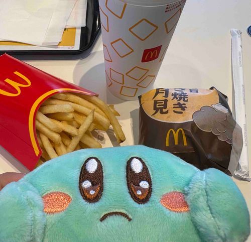 マックの月見バーガーポヨ！