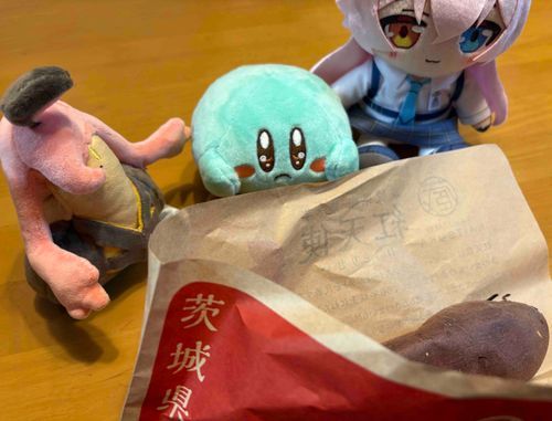 みんな知ってるポヨ？今日は正確にはスポーツの日だけど、さつまいもの日でもあるんだって！

さつまいも！秋の味覚だね！

美味しそうな焼き芋だねぇ〜
