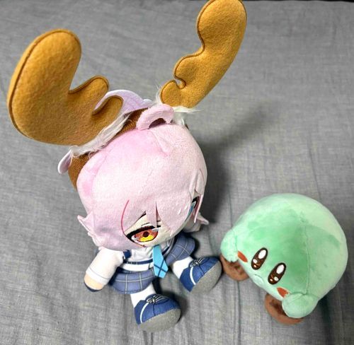 ホシノに角が生えたポヨ！

ん〜？トナカイの角…明日はクリスマス・イブだから？