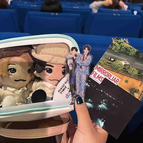えへへ、おれらもミラーライアーフィルムズ、みにいったで!おっきいおれがんばっとったよ!
どれもおもしろかったからまたみにいきたいなぁ
のり