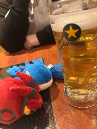 💧「おっきい」
🍓「おっきい〜」

＿＿＿
横浜遠征でした！
写真は打ち上げ🍺