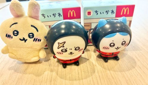 ハッピーセット第一弾！第一弾にうさぎはいないので、2つだけ購入したよ〜🐰✨🍟🍔