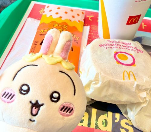 朝マック行ったよ〜🐰🍔くら寿司コラボも行きたいけど混んでそうだから、行けたら行く🍣（←行かないやつ）
