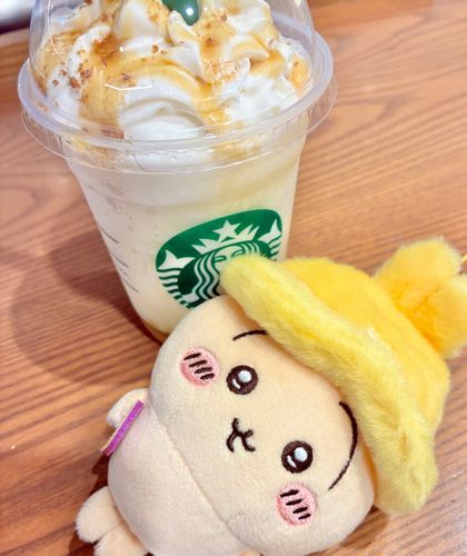 スタバの蜜芋フラペチーノ飲んだ🍠なんだか芋の味が薄かったような…🐰💭