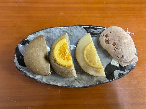 もっちりちゃん　といいます　もっちりしたものと隙間が大好き