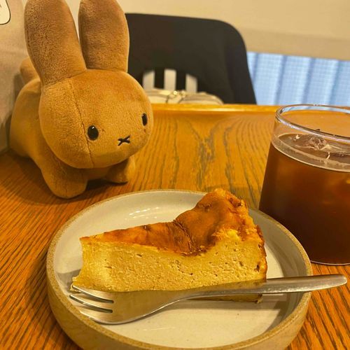 朝ごはんだって。