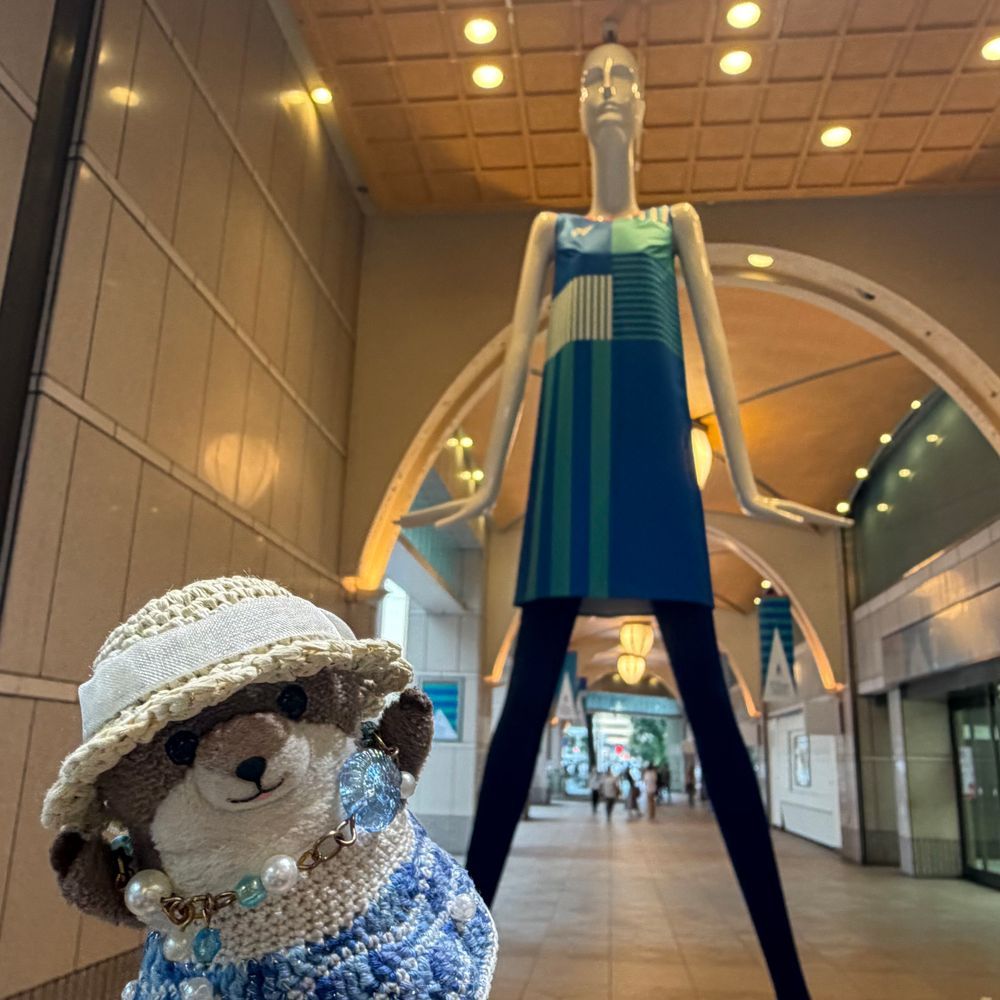 なごやに あそびに いってきたよ！！
ひつまぶし みそかつ てばさき しょぱくて おいしかった！
ななちゃん あしながくて おっきくて わっちの あこがれよ