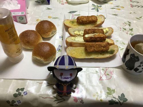 ニャンちゃん
ニャガニャガニャガ、、、なんとも洒落たモーニングですね