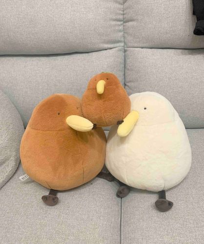今日もソファーの中でなかよし🥰🥰