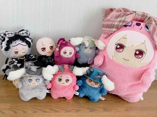 ドンちゃんのかぞくと モンたまくんで しゅうごうしゃしん とったの໒꒰ྀི∩˃ ᵕ ˂∩꒱ྀི১ ♡