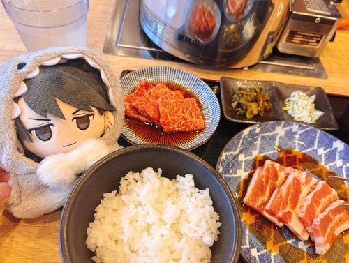 これから焼かれるお肉たち