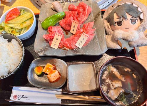 赤身　ロース　カルビ　ぬいふみ