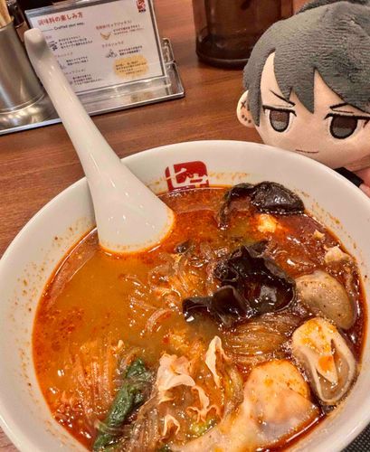 これが噂のまーらーたんか
ｽﾞｿﾞｿﾞ🍜