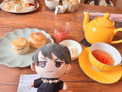アフタ　ぬーん　ティー🫖