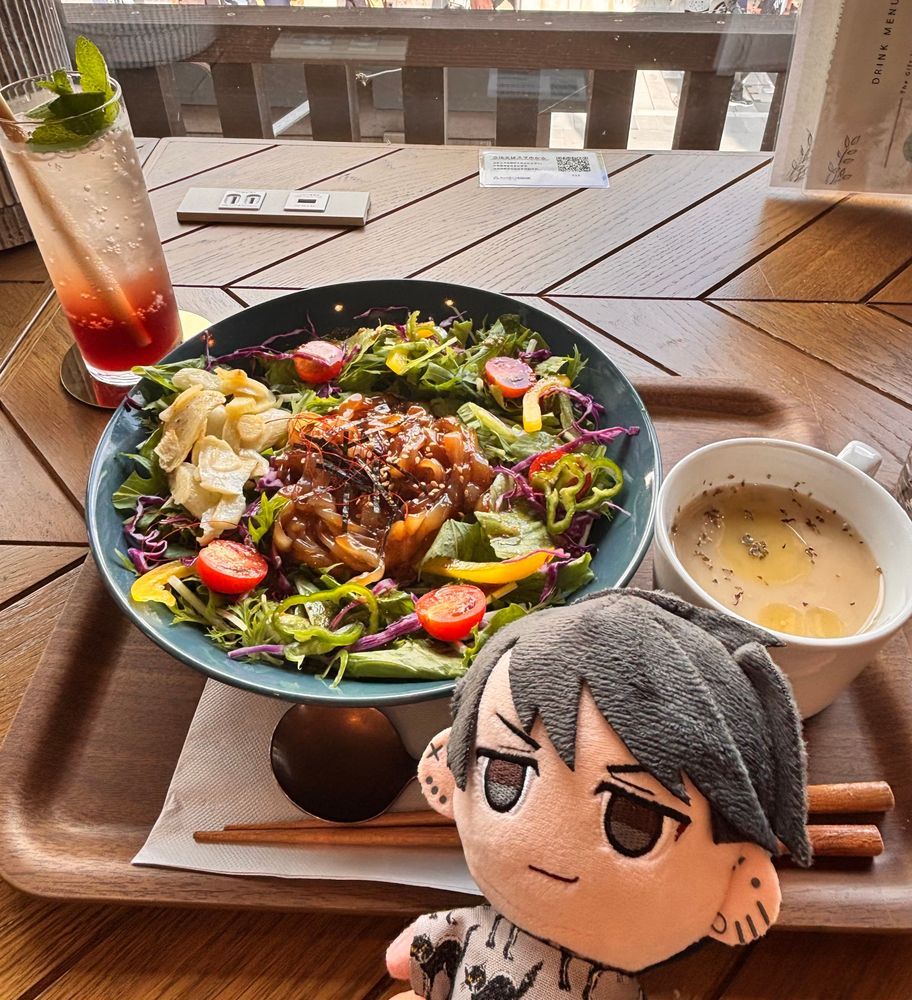 大量のにんげんに揉まれながら参拝してきた布