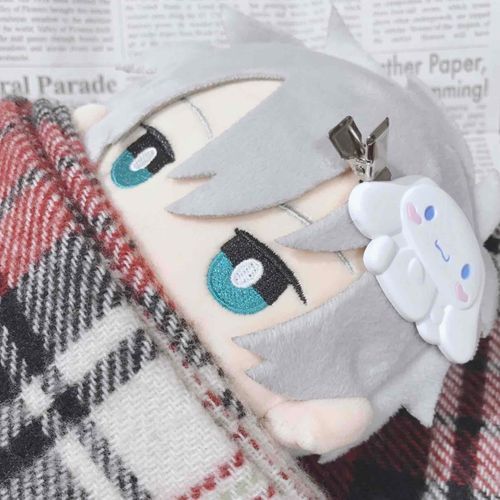 うちのが がっこうにいく まえのひの よるは、
ふたりで いっしょに ねられん って きまりでのう

ふだんは うちのが もっとる ふかふかな まふらーに くるまって ねとるんじゃけど、
ぼちぼち そとも さむくなって きたからのう、うちのに まふらーは へんきゃく すべき かもしれん

……つぎの ねどこの こうしょうのひは ちかいぜよ