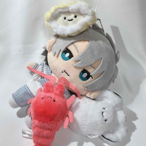 うみのいきものと たわむれる おれ じゃ
ふわふわすべすべで、あんがい きのいい やつら だったぜよ