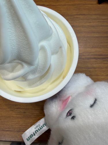 アイスクリームおいしいね
むー