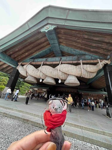 人間ガズット来タカッタ出雲大社ダヨ〜！