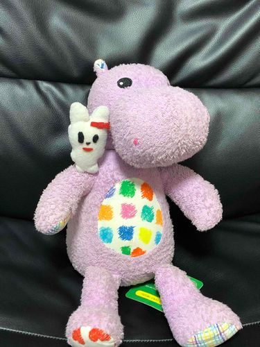 うさおくんのおうちにお邪魔しました、ペロが部屋入る前に急いで片付けてたけど何をしてたんだろう🤔