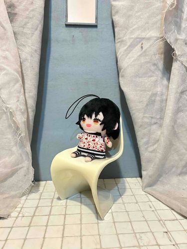 廃墟セット似合う。