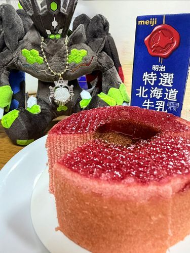 これは苺のバームクーヘン。
トレーナーが余にもくれた。
とても美味しかった､､､