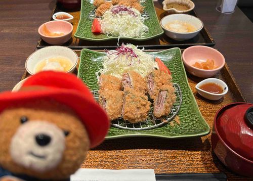 大戸屋の鰹の梅はさみ揚げ
5月いっぱいで無くなっちゃうので、かなしい

おてもつ