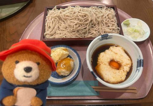 うまめのとろろそば
最近は大盛りも全部食べれる（とても浅いため）

おてもつ