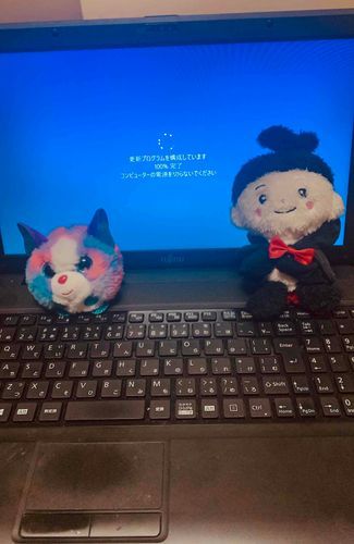 久々のPC♪

特に、
PCでやる事わ無いけど偶には、
PCを開いて見たよ♪💻🎶