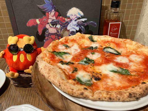 ピザでっけーーーー！！！🍕