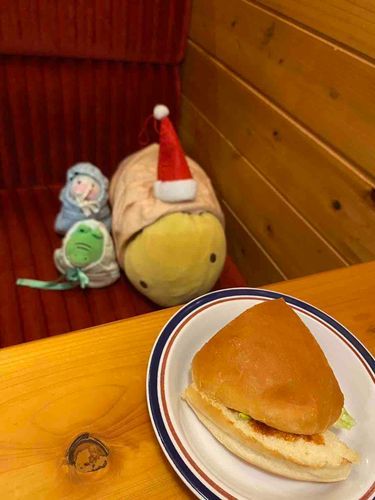 バーガーも　ごちそうさま　です！