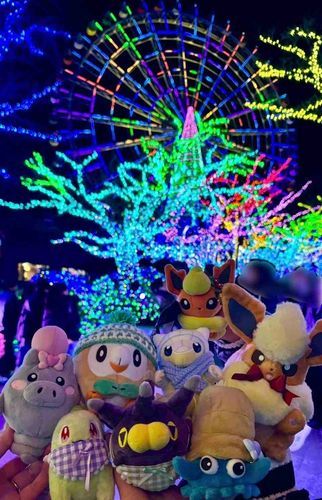 お出かけ納めでみんなでよみランのイルミいったよ！楽しかったしキレイだったね🎠✨🎡
