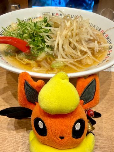 ライブ前神座にて精神統一をするなり