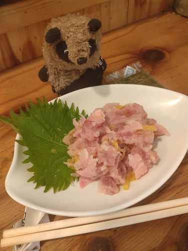 へー… トロガリたく て言うんけ。そりゃ間違いねェべな。これ、おまんまにも合うべねェ。