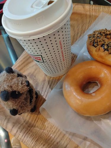 おンや？！
さっきコンベアー流れてた 出来立て でねの！撮ってねで、はよ食べっぺよー！