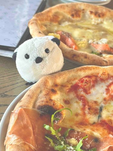 ピザだよ！江長くん！！
マルゲリータって美味しいね☺️