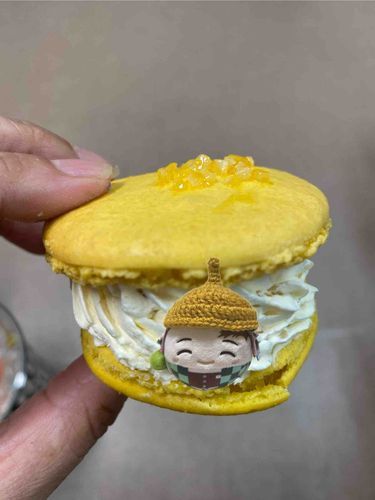 あー！ひとりでたべてるぅ( ･̆༥･̆  )