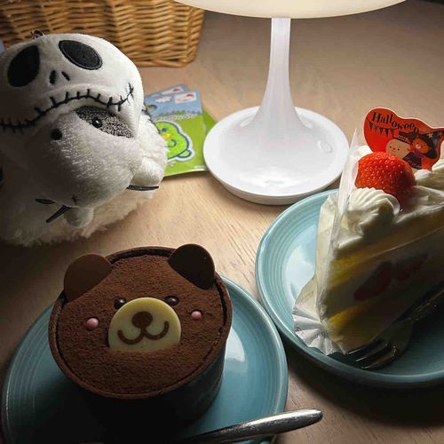 とりっくおあ・とりーと！だモー！
🎃🍰🦇👻🕸🧸(おくれちゃたモ)