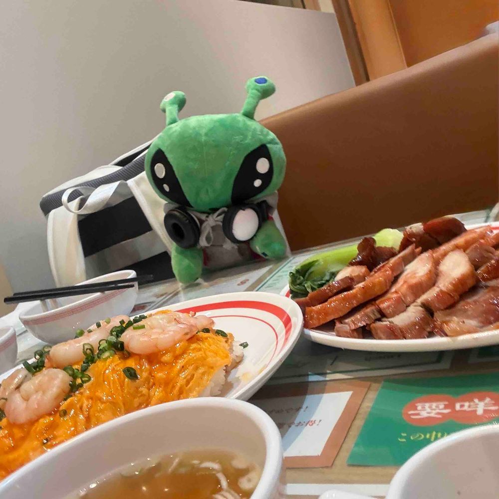 吉祥寺  Hongkongぐるめ食いだおRAVEを開催シタ
ちょんふぁん・びーふん・ちゃーしゅー・ないちゃー
ホウホウせっく  とは  カントン語で  メッチャウマイ  という意味ナノダ