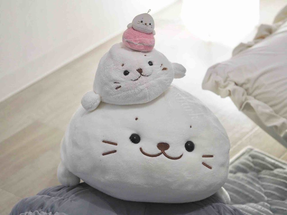 ゴマちゃんが
三匹並んで
三連キュー


しろたんも
三匹並んで
三連キュー