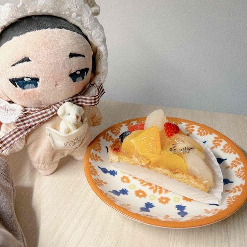このじかんに　ふるーつたると　たいざいすぎるね