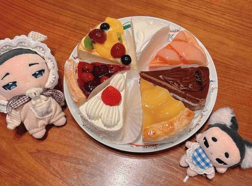 いえのひとが　たんじょうび　らしい　けーき　ぜんぶたべちゃ　だめかな