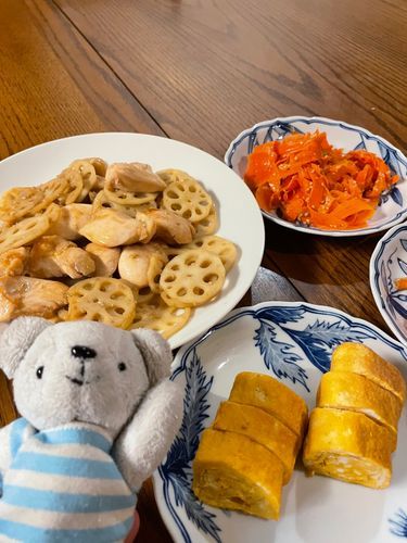 べべの手料理日記📔いろんな調味料を入れたのに最終的に味がしない不思議な卵焼き🐣
