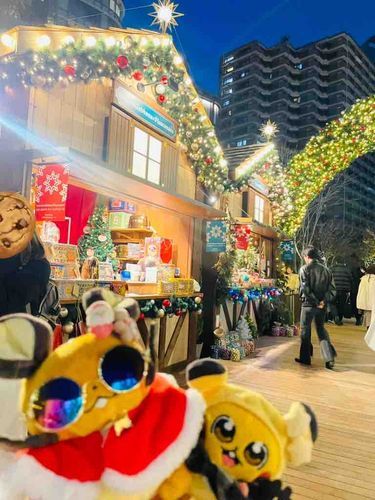 麻布台ヒルズのクリスマスマーケットンネ🎄
人混みが凄くて目が回ったンネ😵‍💫