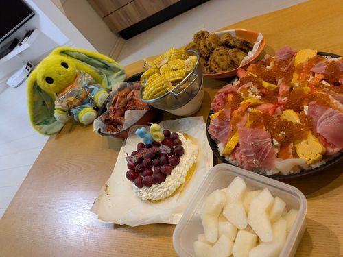 お父さんの誕生日だったね、スキップ。