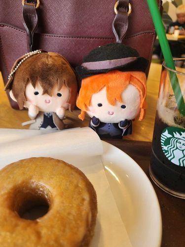 ドーナツ🍩
んまほっぺ🤕🎩