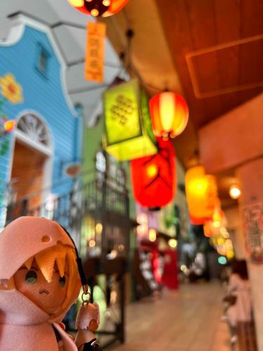 ふしぎな街に迷いこんでしまった
なあ主、帰れるか？