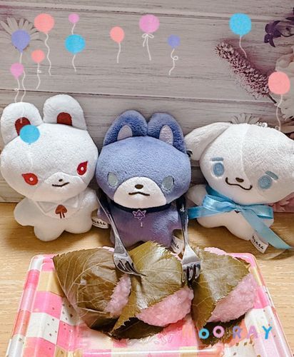 ばるつ６周年おめでと！故郷を思い出す桜もちでお祝い🎉🌸